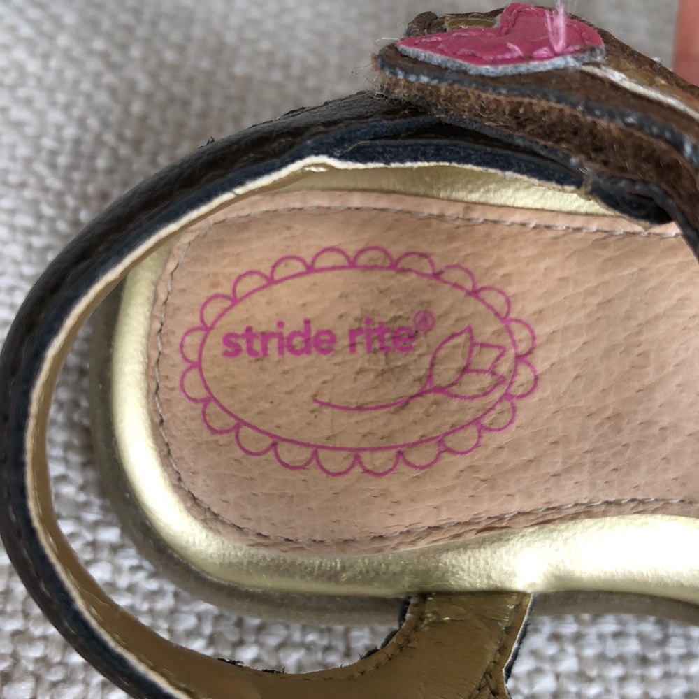 Stride Rite Sandals. Size 5.5 - Picture 6 of 7